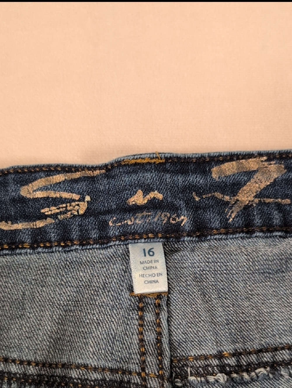 Seven7 Denim Jeans Weekend Shorts Size 16 - Picture 2 of 9